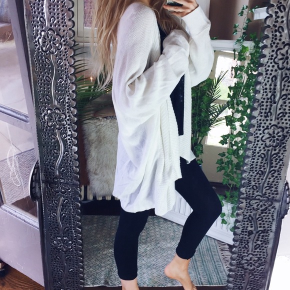 Sweaters - Aezel Chunky Cardigan // White Spring Knit A104